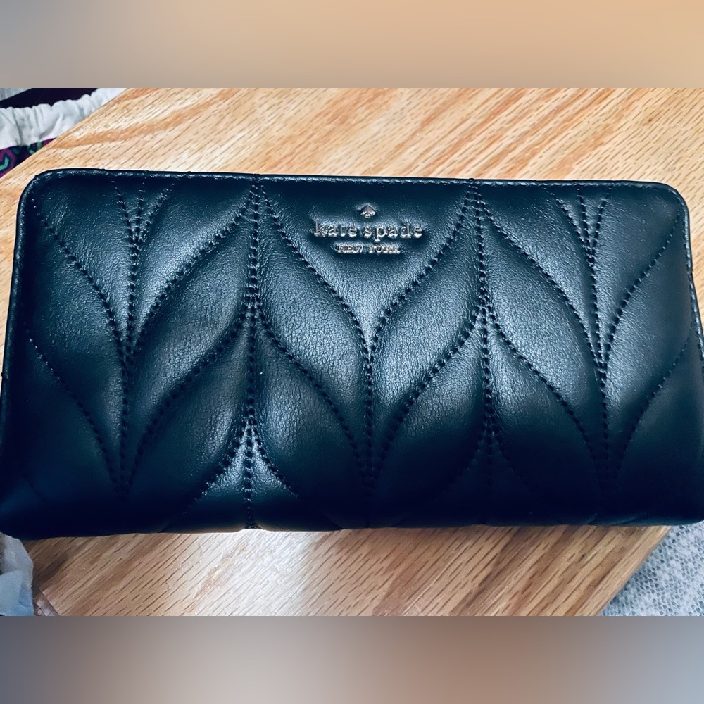 Kate Spade Neda Briar Lane Wallet